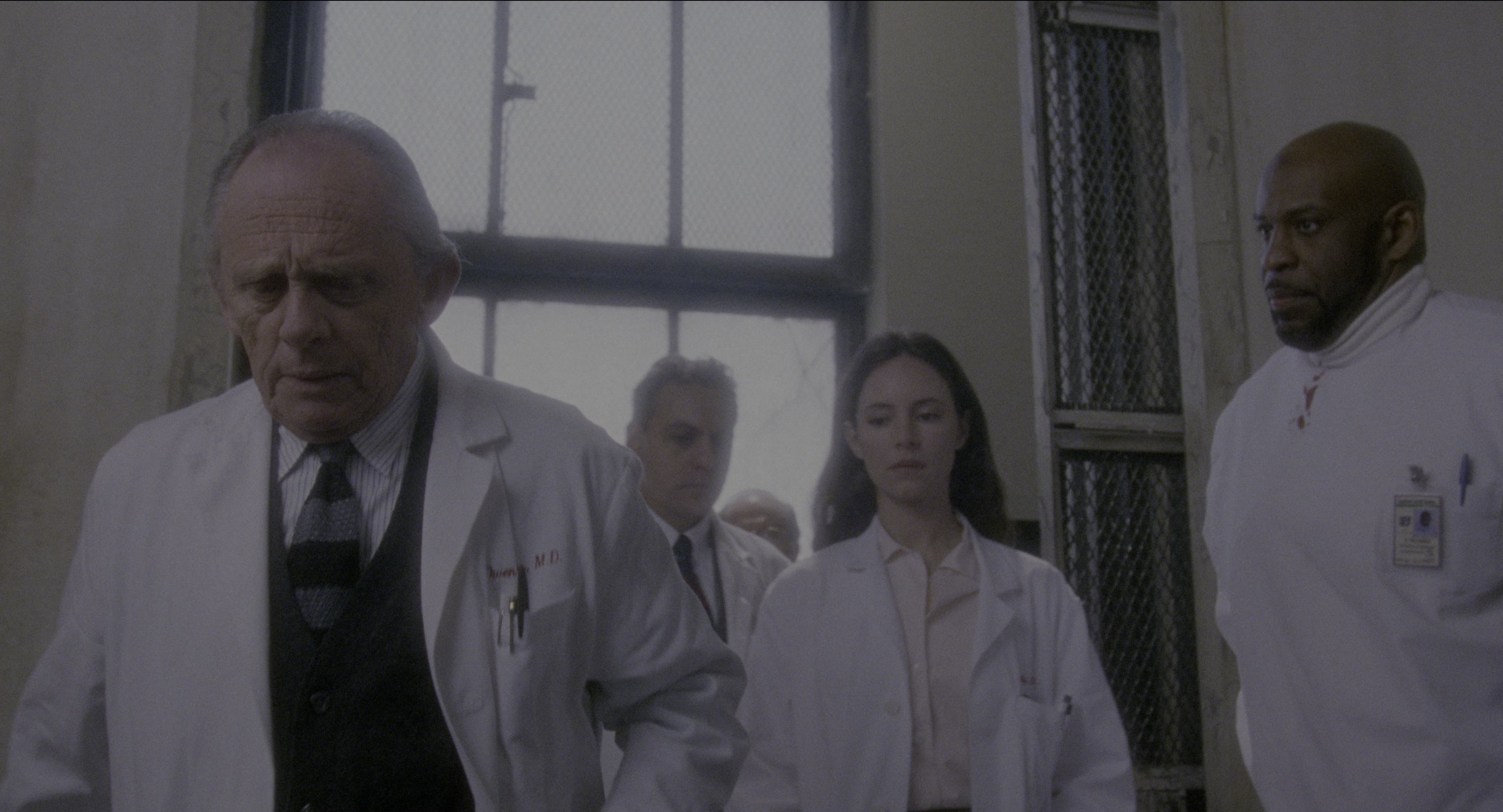 Twelve Monkeys (1995), wide, 1.85:1 — film still
