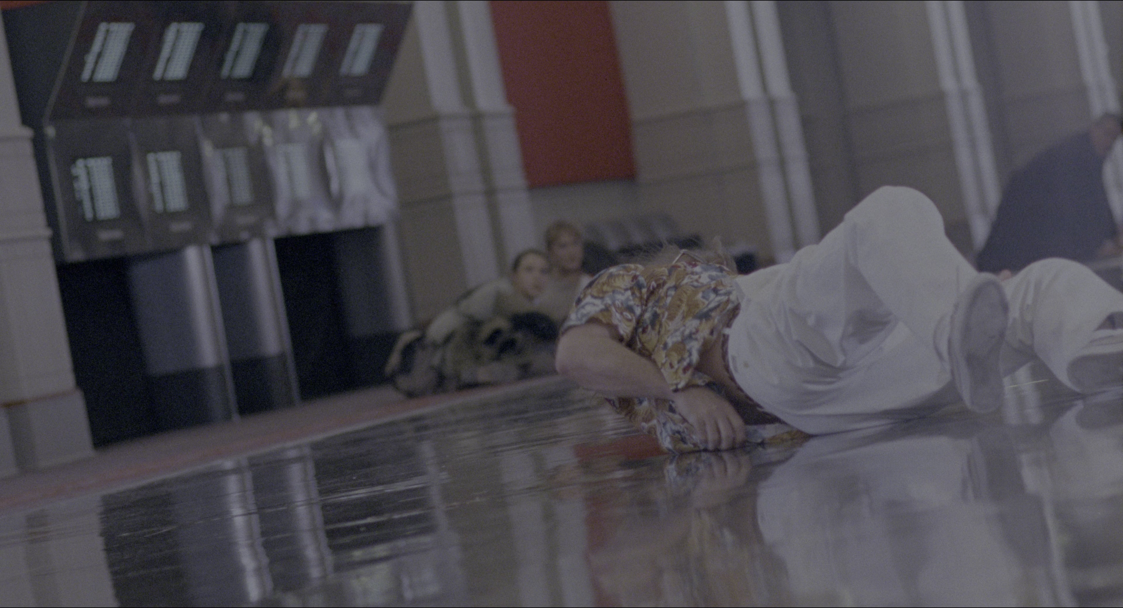 Twelve Monkeys (1995), wide, 1.85:1 — film still