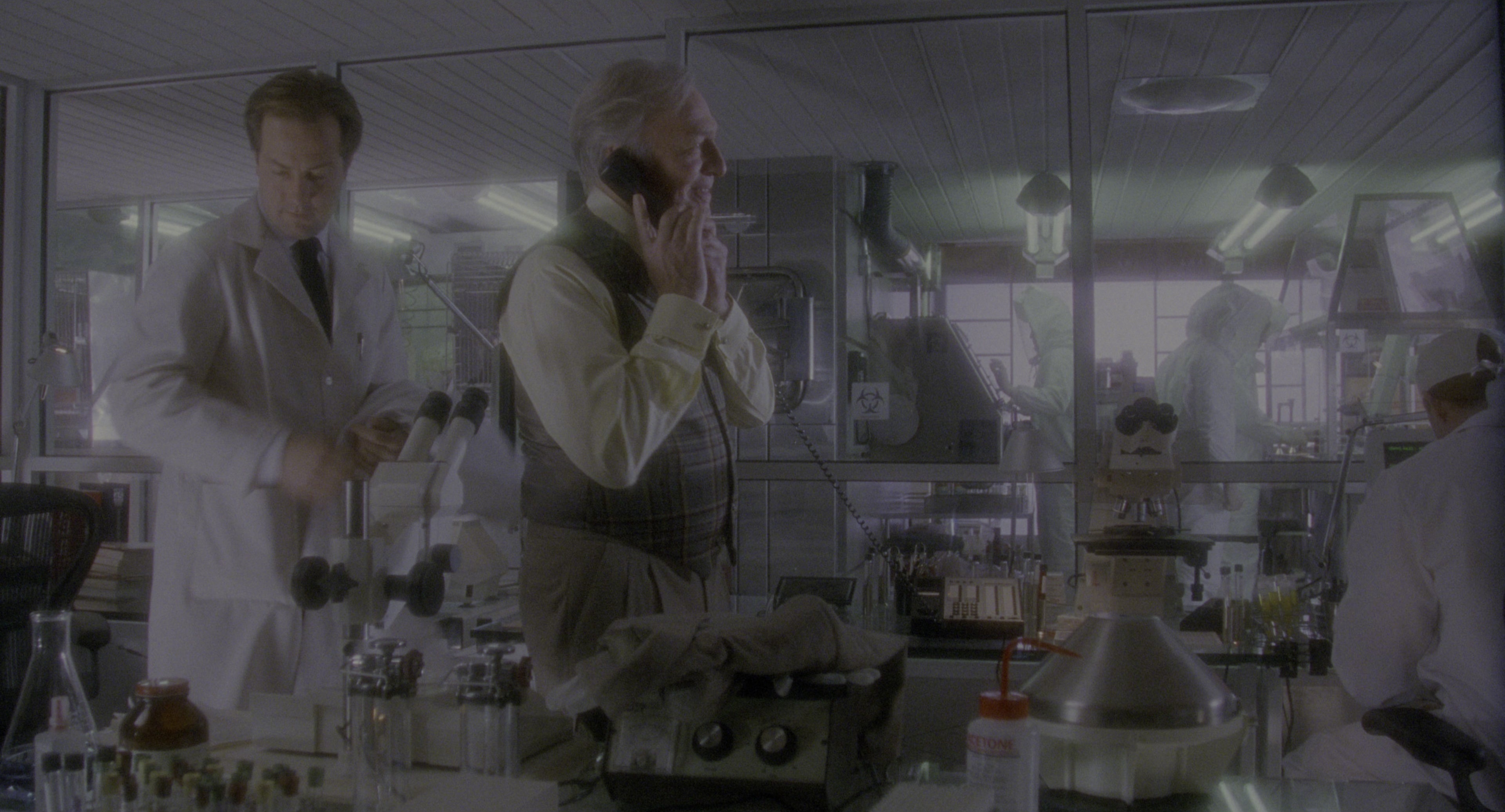 Twelve Monkeys (1995), wide, 1.85:1 — film still