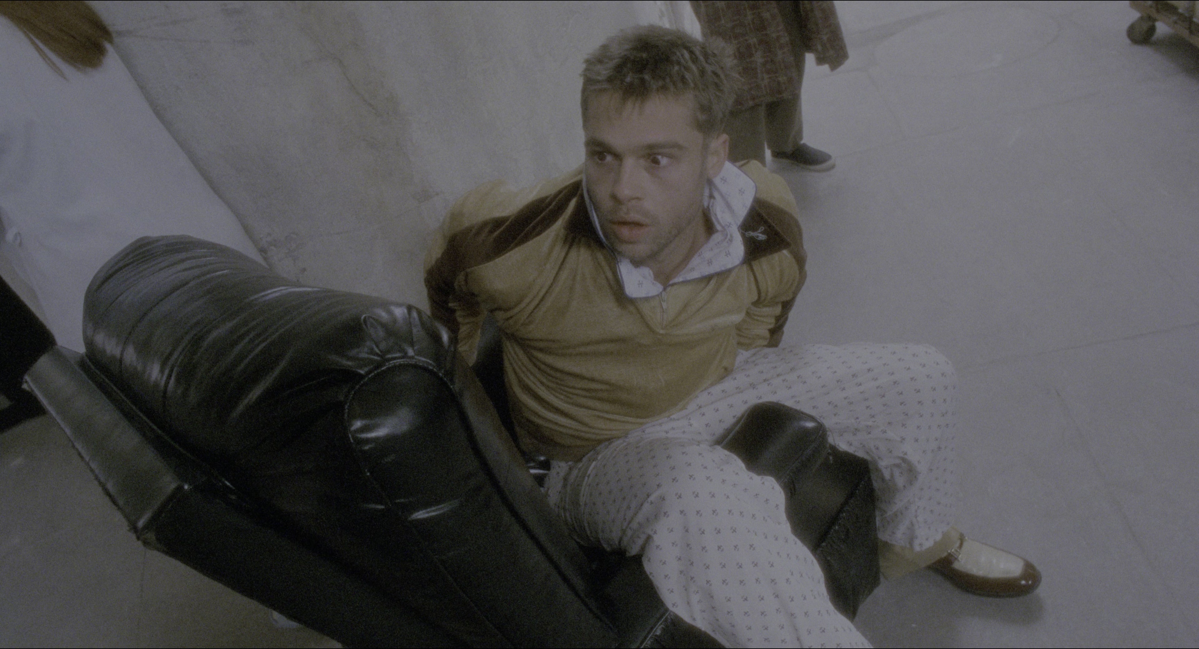 Twelve Monkeys (1995), wide, 1.85:1 — film still