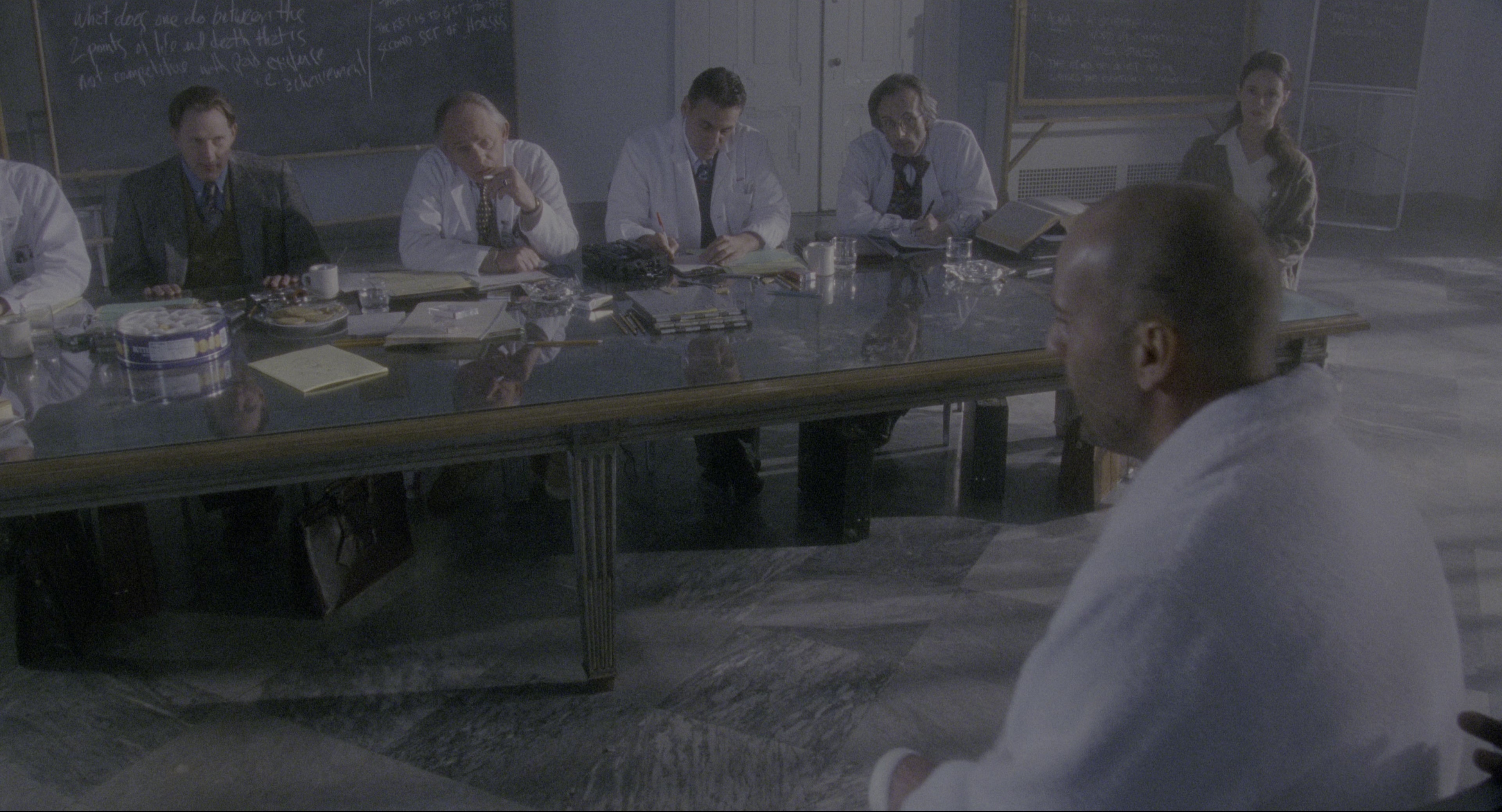Twelve Monkeys (1995), wide, 1.85:1 — film still