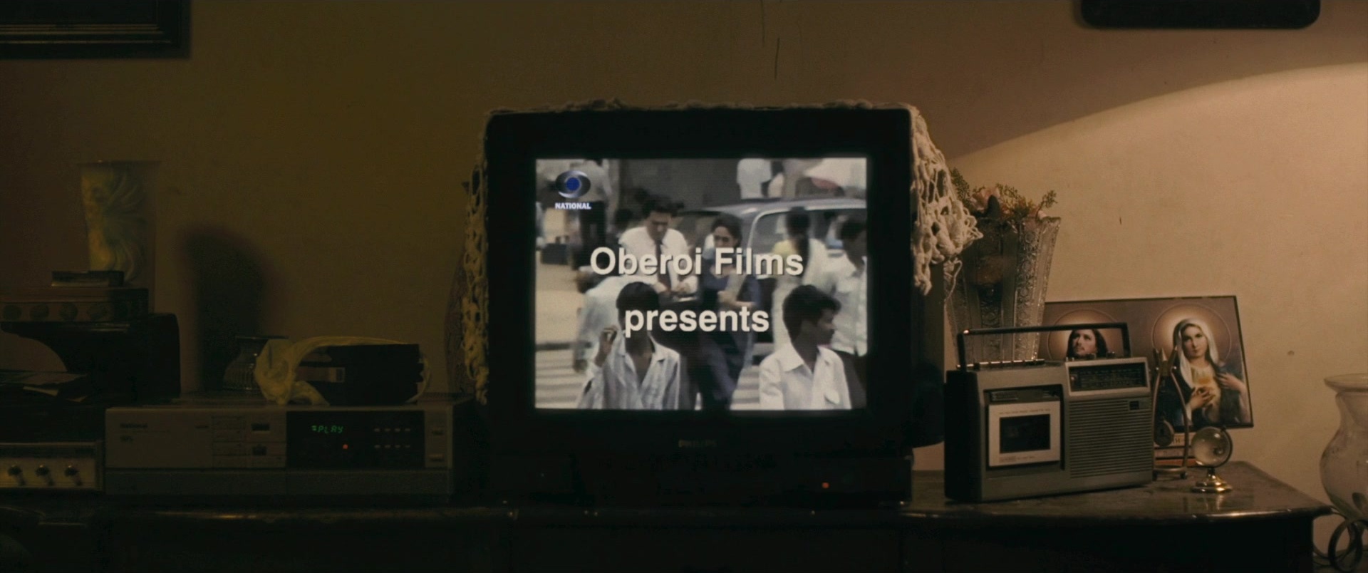 The Lunchbox (2013), wide, 2.39:1 — film still