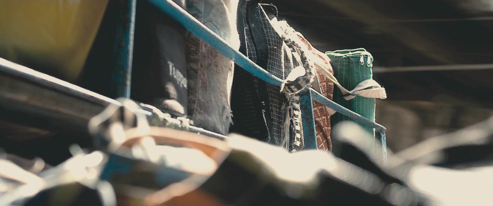 The Lunchbox (2013), wide, 2.39:1 — film still