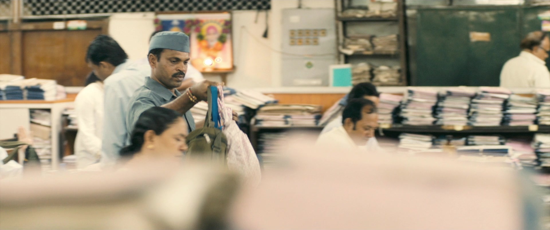 The Lunchbox (2013), wide, 2.39:1 — film still