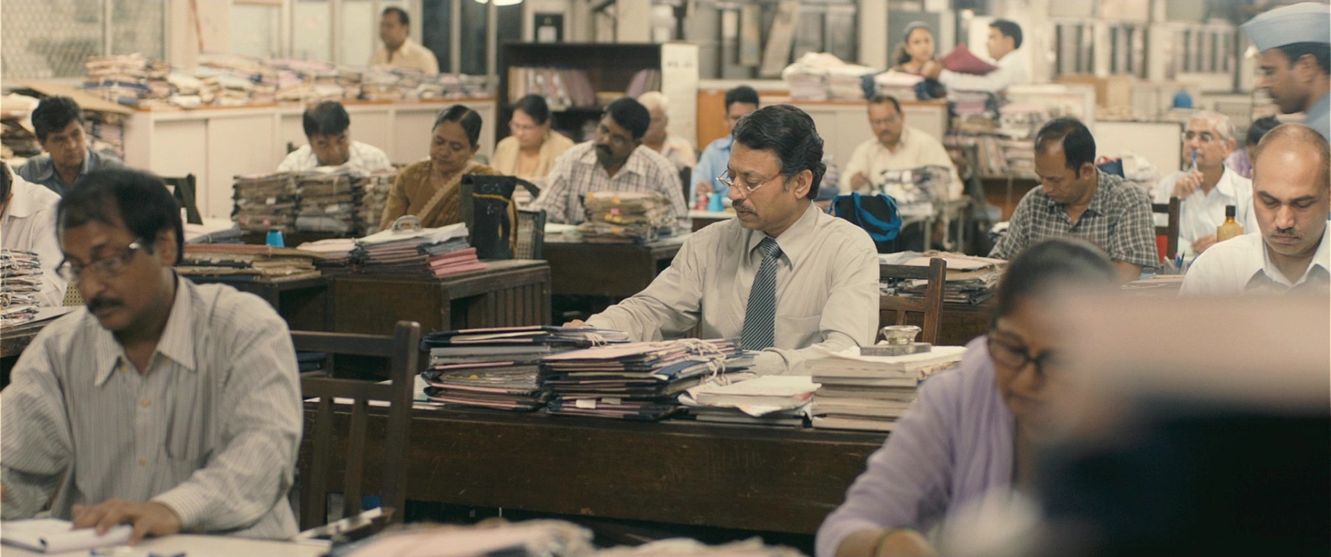 The Lunchbox (2013), wide, 2.39:1 — film still