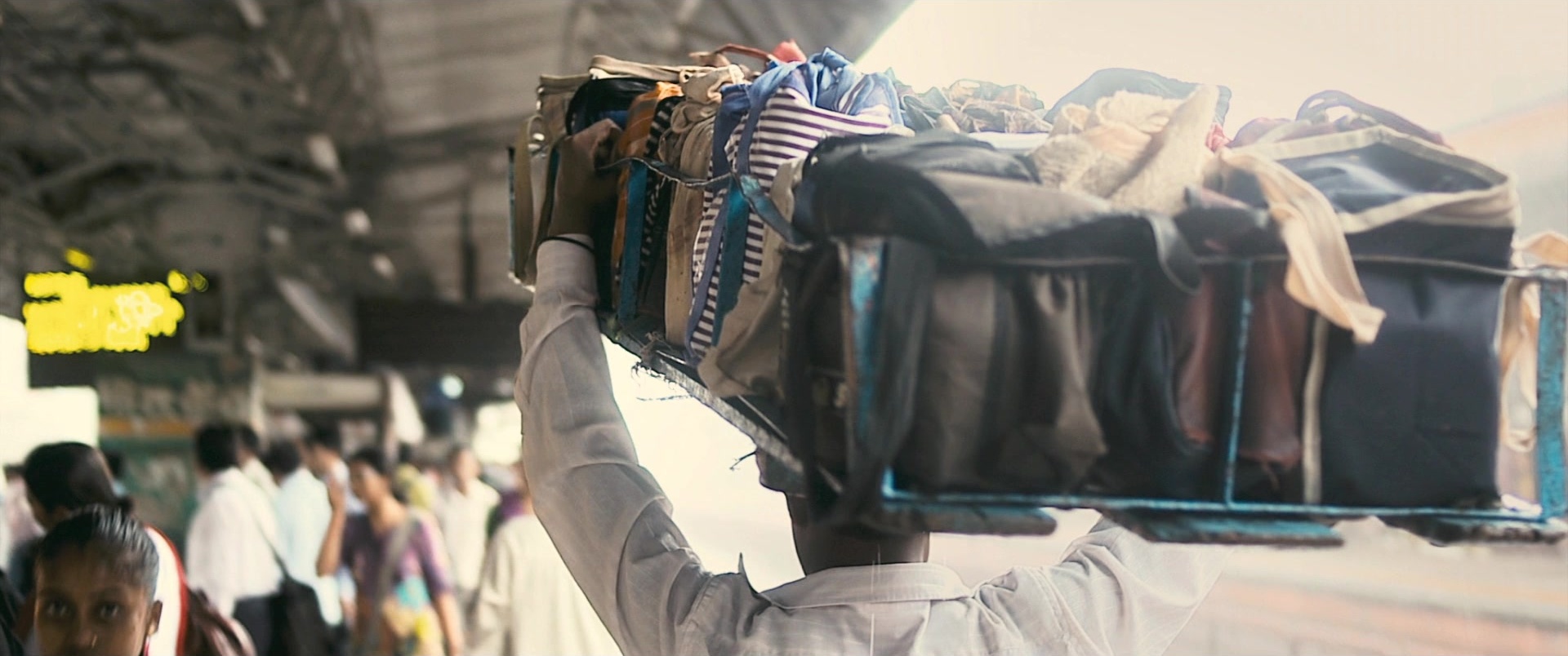 The Lunchbox (2013), wide, 2.39:1 — film still
