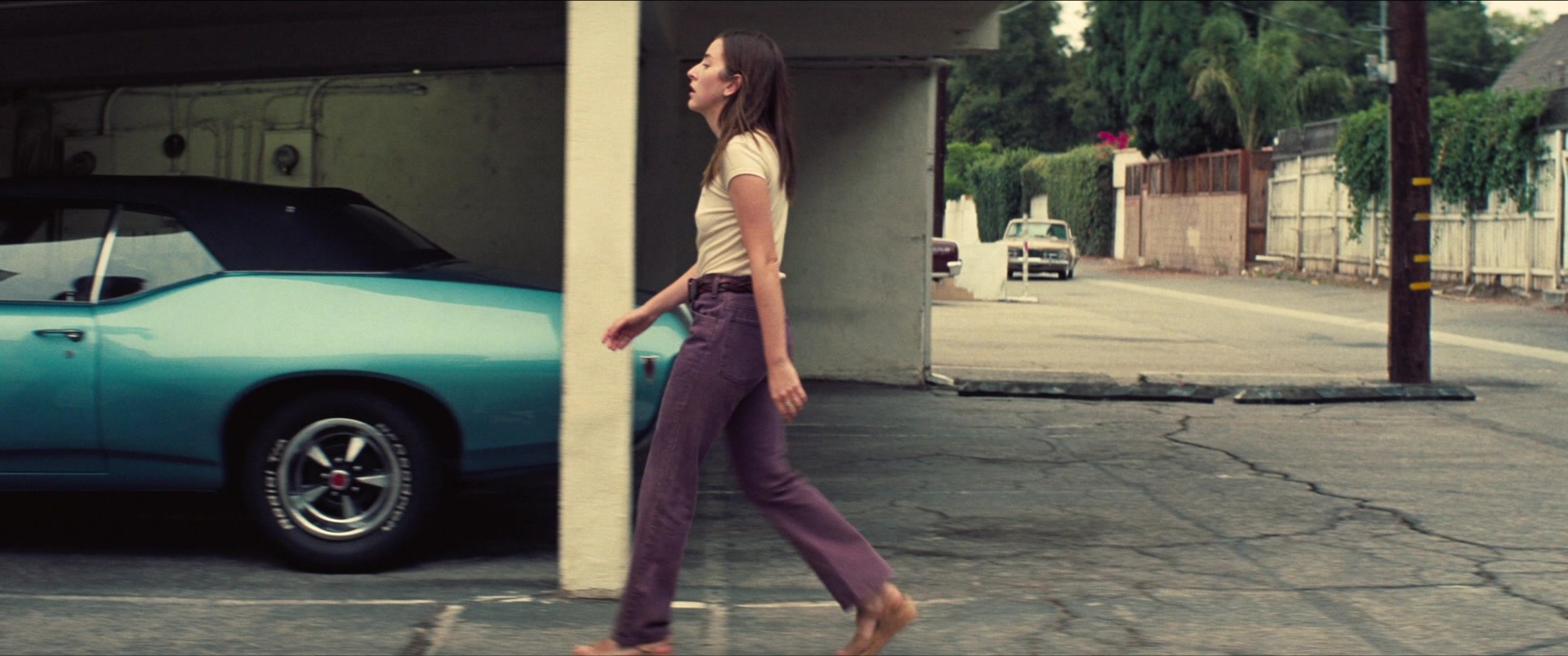 Licorice Pizza (2021), medium, 2.39:1 — film still