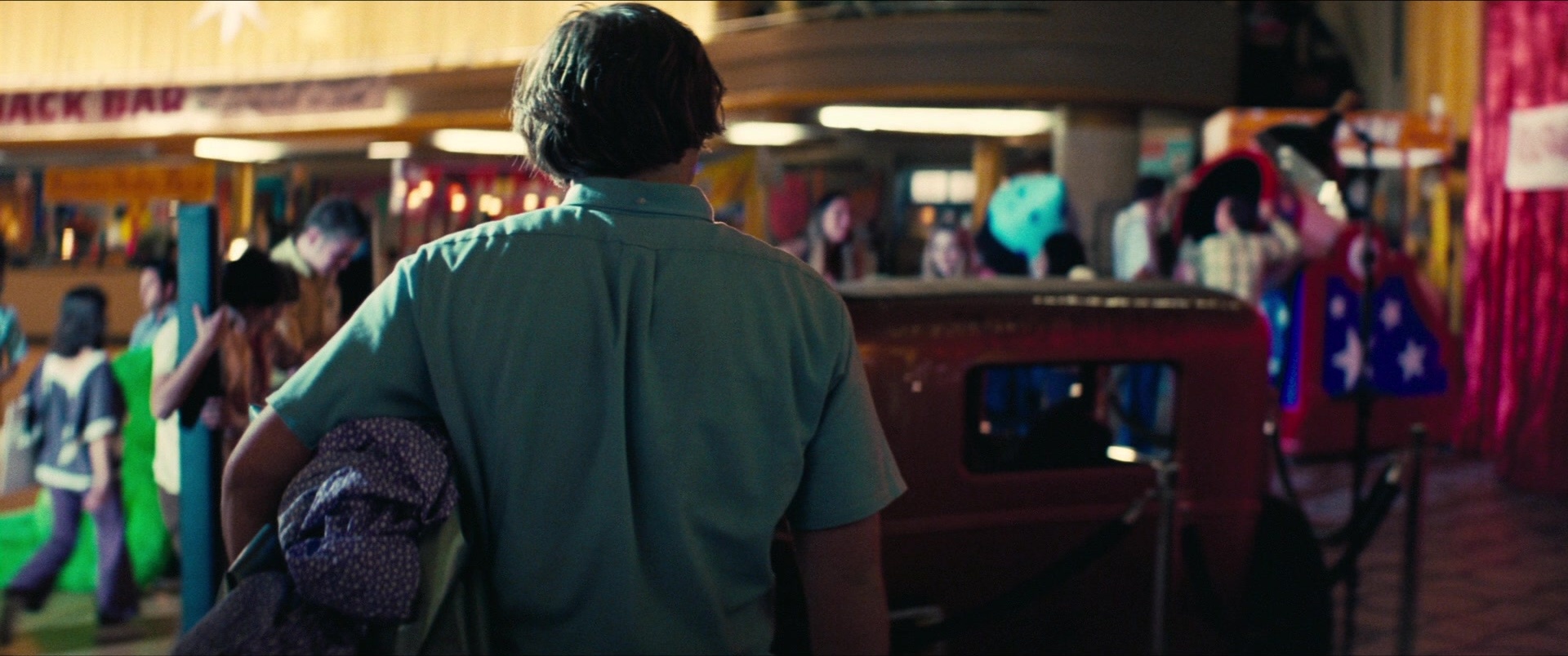 Licorice Pizza (2021), wide, 2.39:1 — film still