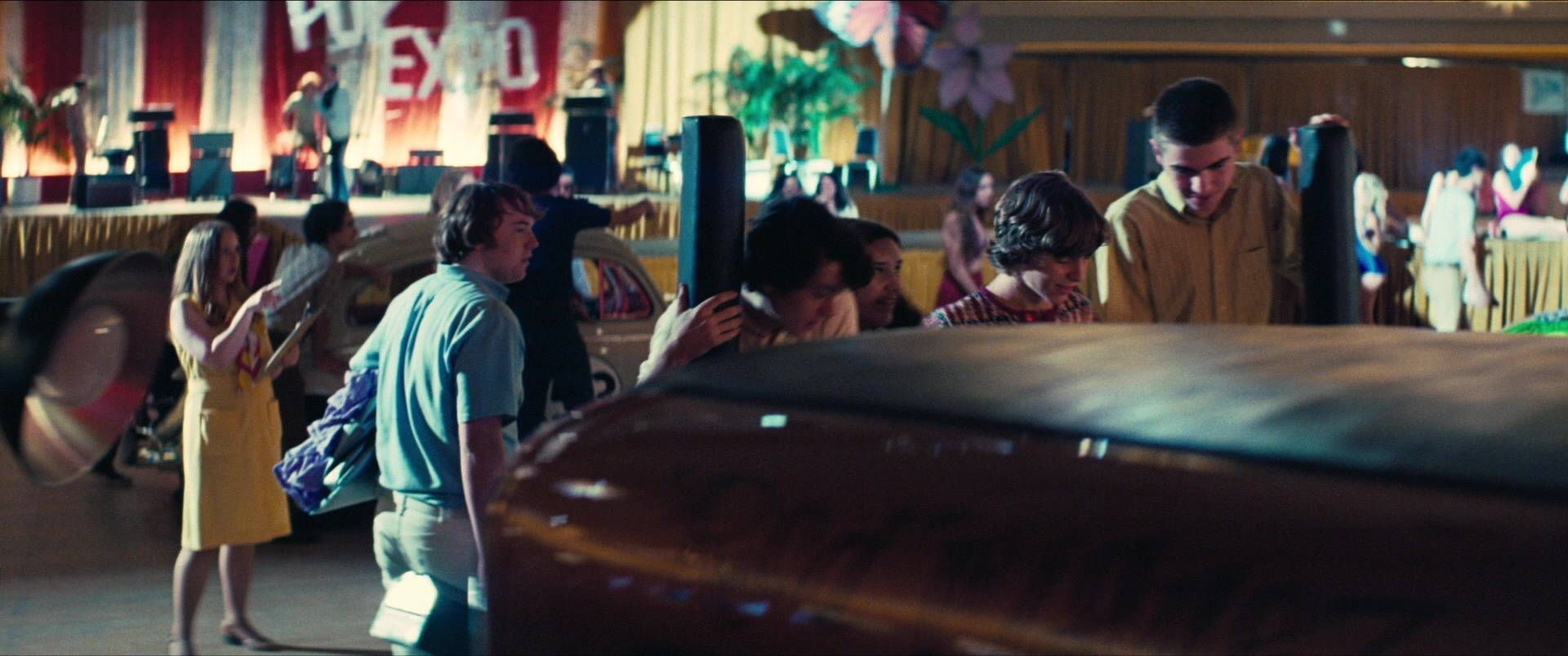 Licorice Pizza (2021), wide, 2.39:1 — film still