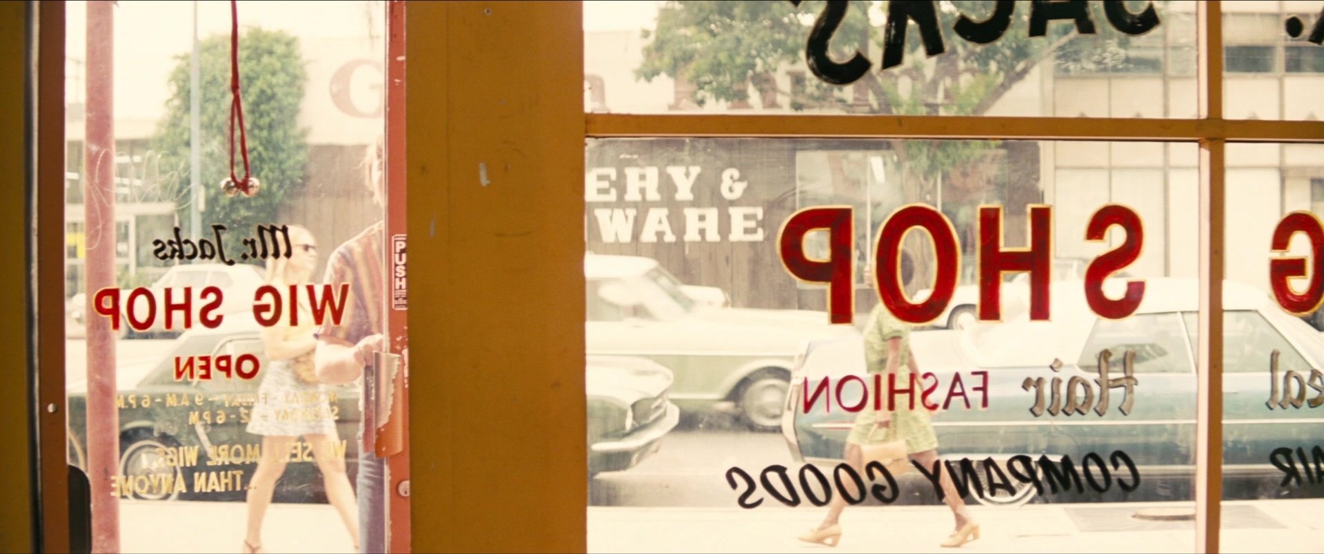 Licorice Pizza (2021), wide, 2.39:1 — film still