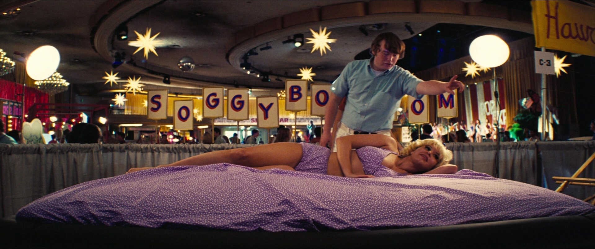 Licorice Pizza (2021), wide, 2.39:1 — film still