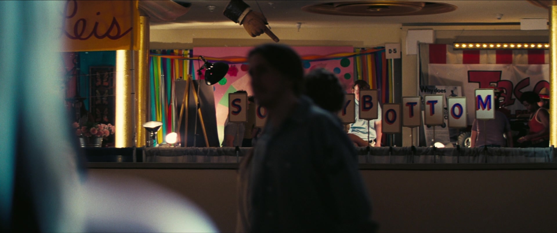 Licorice Pizza (2021), wide, 2.39:1 — film still