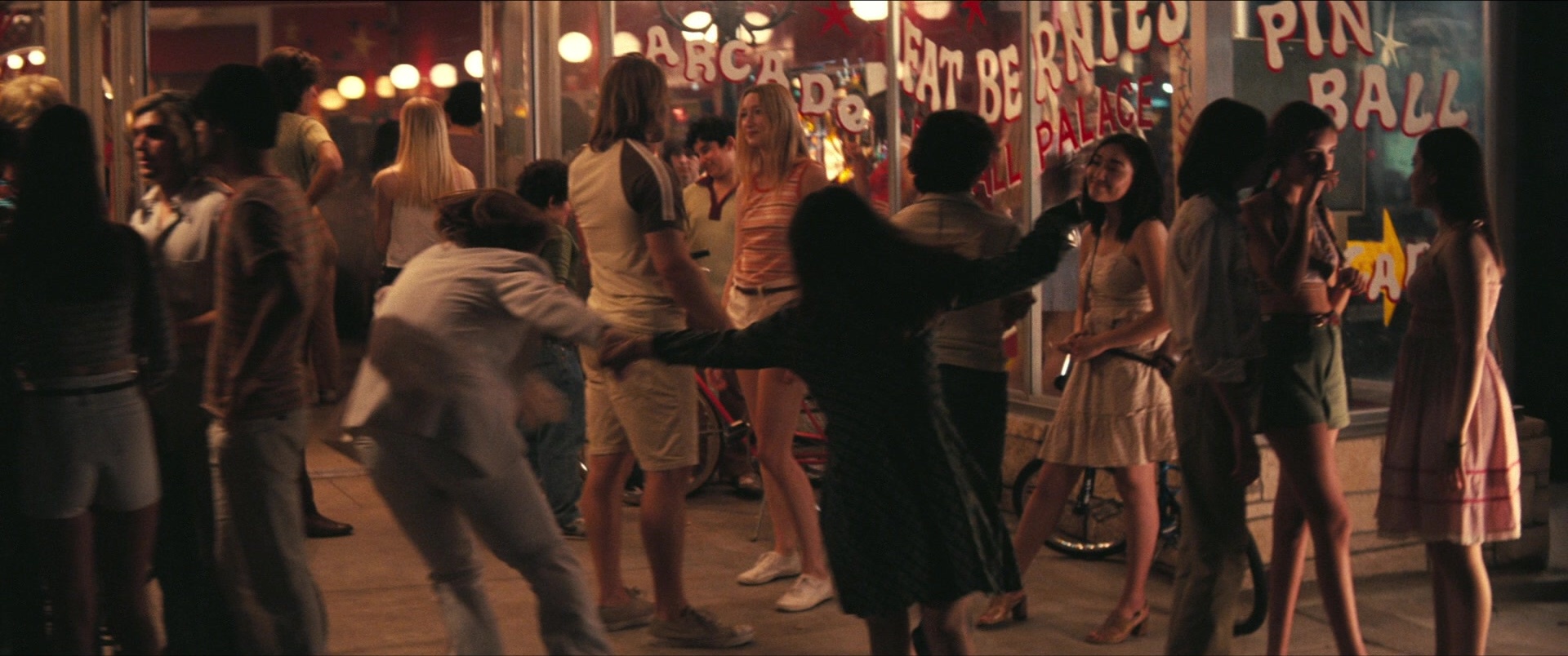 Licorice Pizza (2021), wide, 2.39:1 — film still