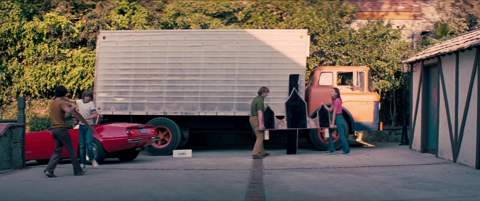 Licorice Pizza (2021), wide, 2.39:1 — film still