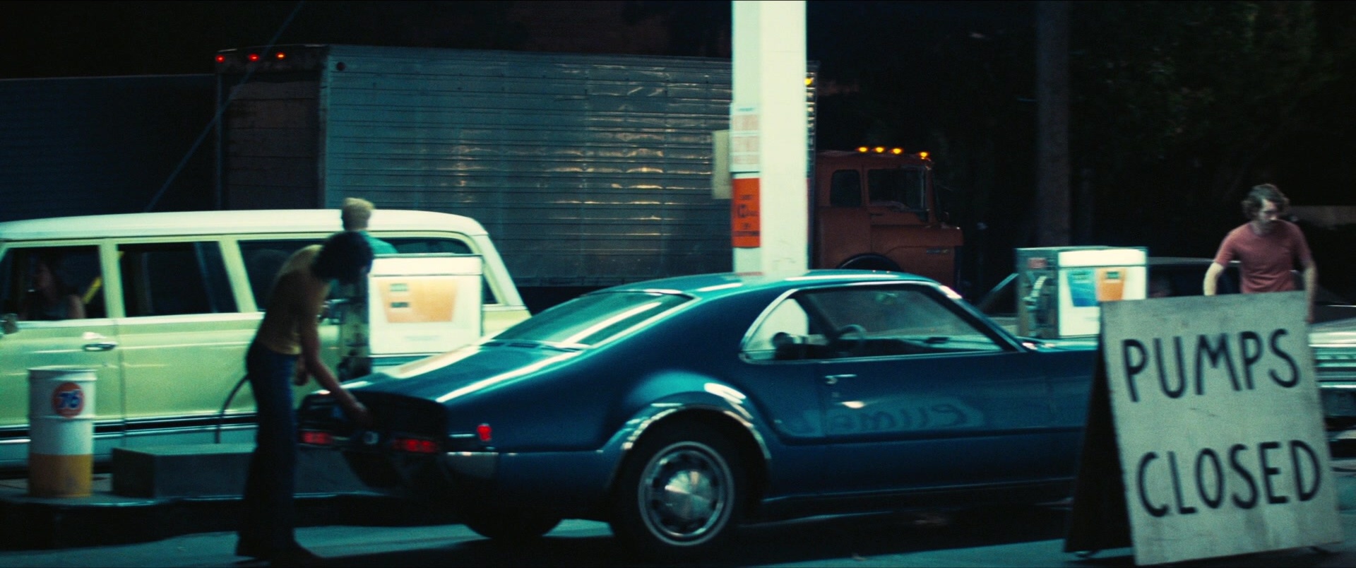 Licorice Pizza (2021), wide, 2.39:1 — film still