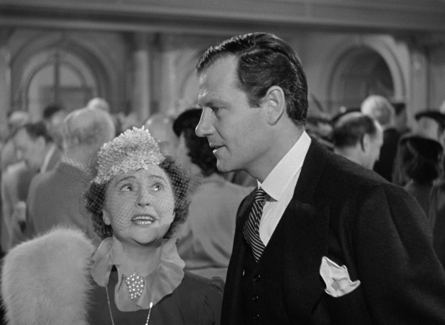 Foreign Correspondent (1940), medium, 1.37:1 — film still