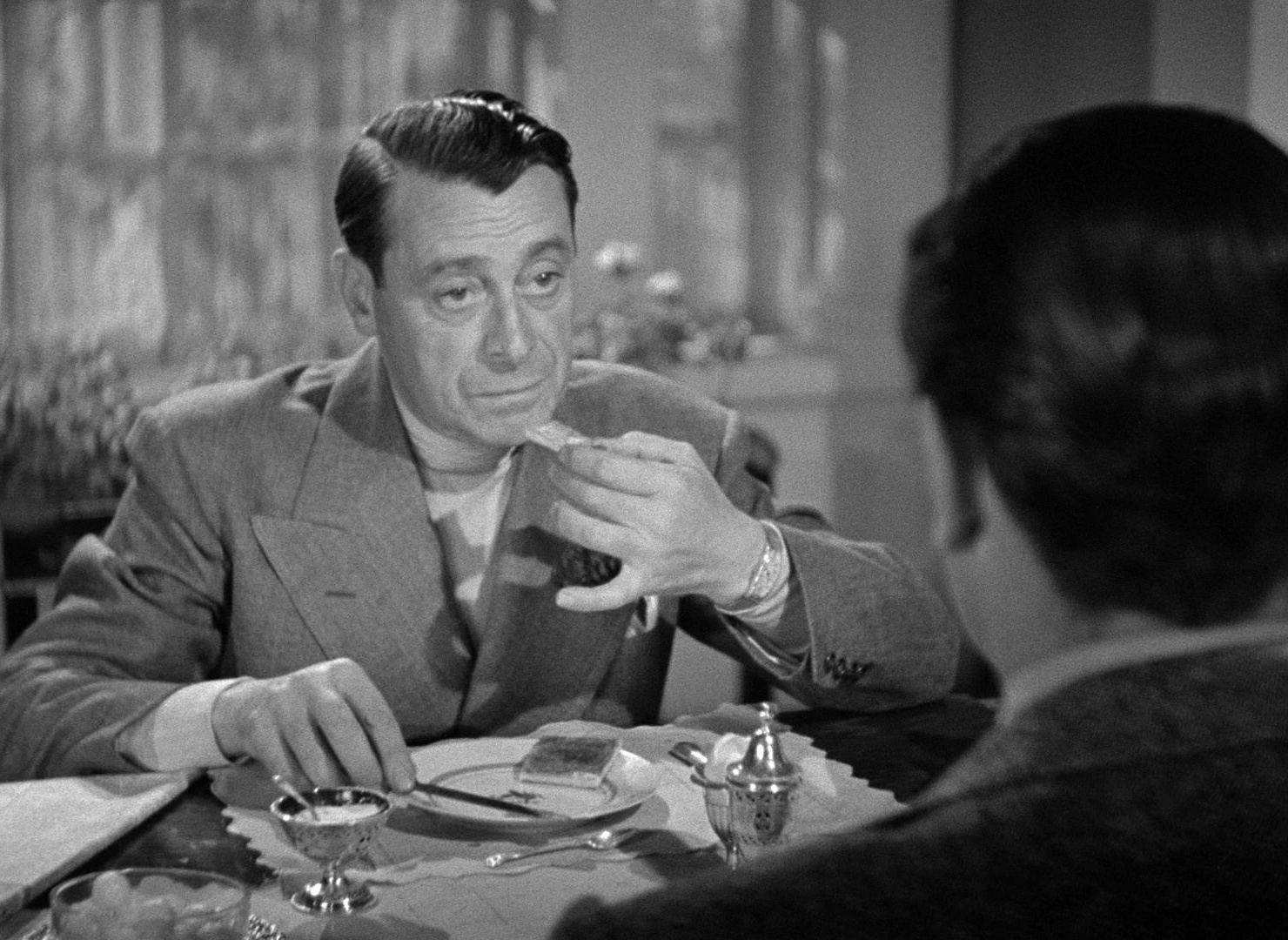 Foreign Correspondent (1940), wide, 1.37:1 — film still