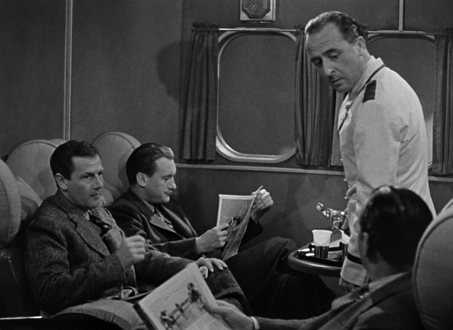 Foreign Correspondent (1940), medium, 1.37:1 — film still