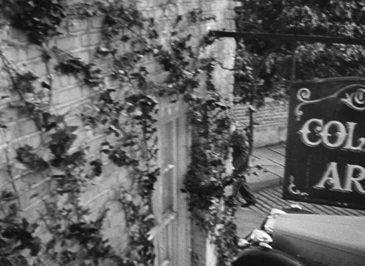 Foreign Correspondent (1940), wide, 1.37:1 — film still