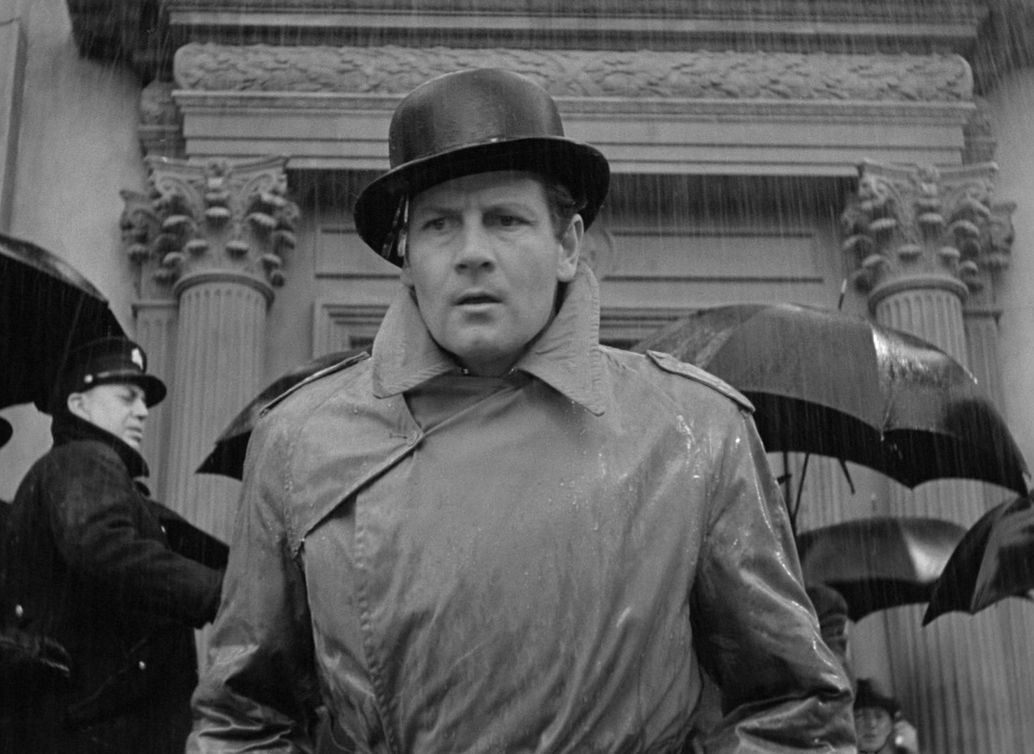 Foreign Correspondent (1940), wide, 1.37:1 — film still