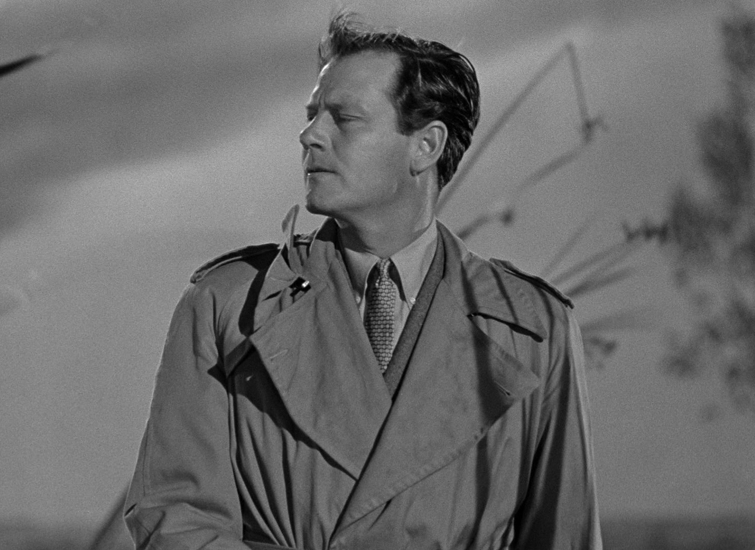 Foreign Correspondent (1940), wide, 1.37:1 — film still