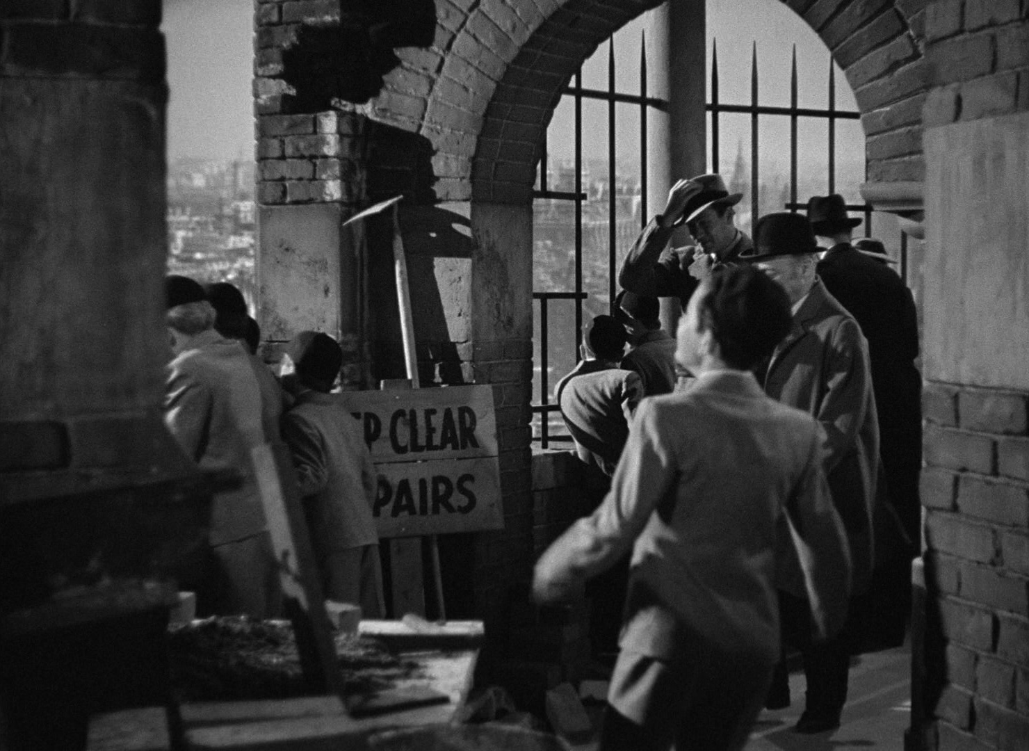 Foreign Correspondent (1940), unknown, 1.37:1 — film still