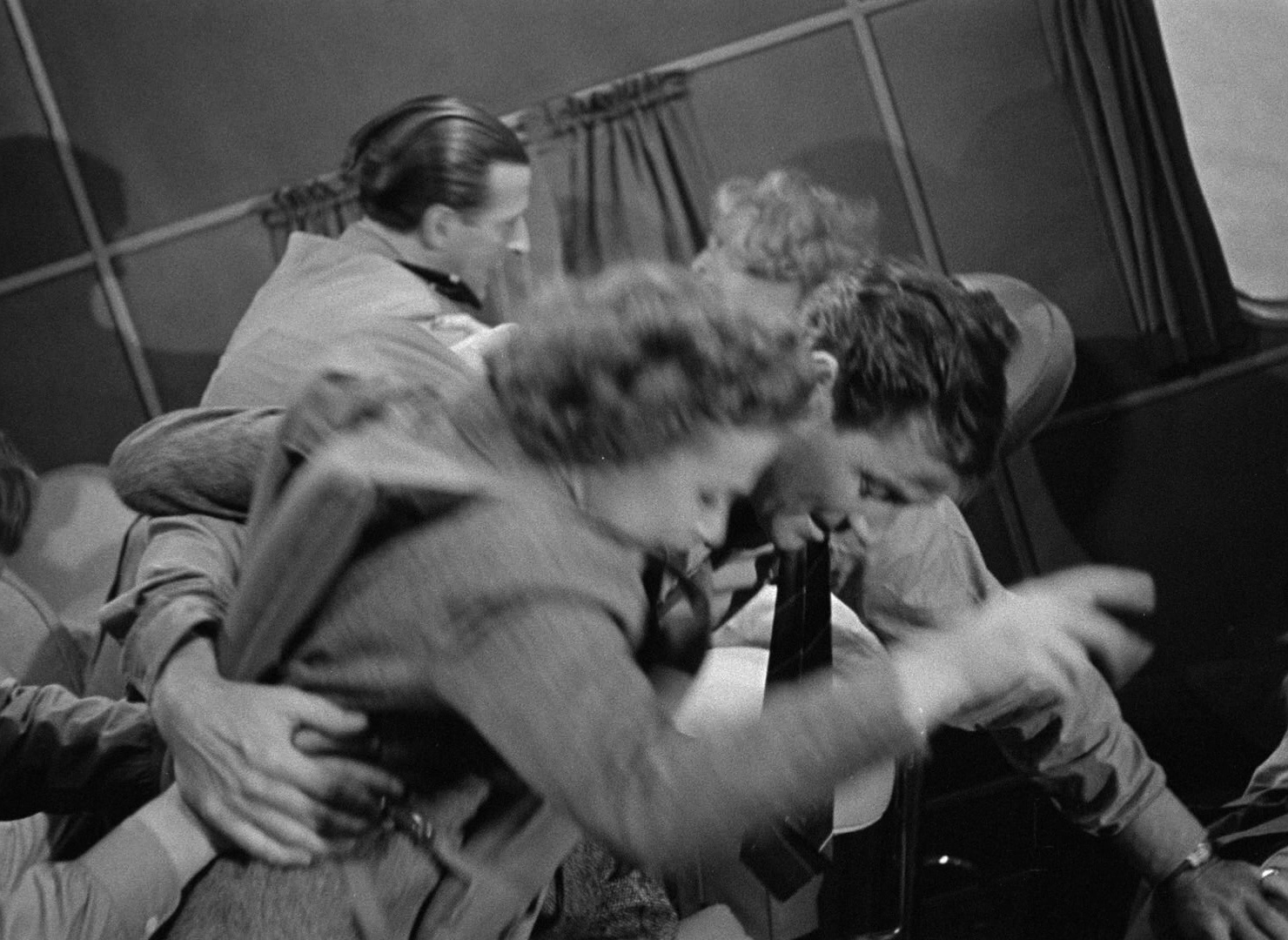 Foreign Correspondent (1940), wide, 1.37:1 — film still