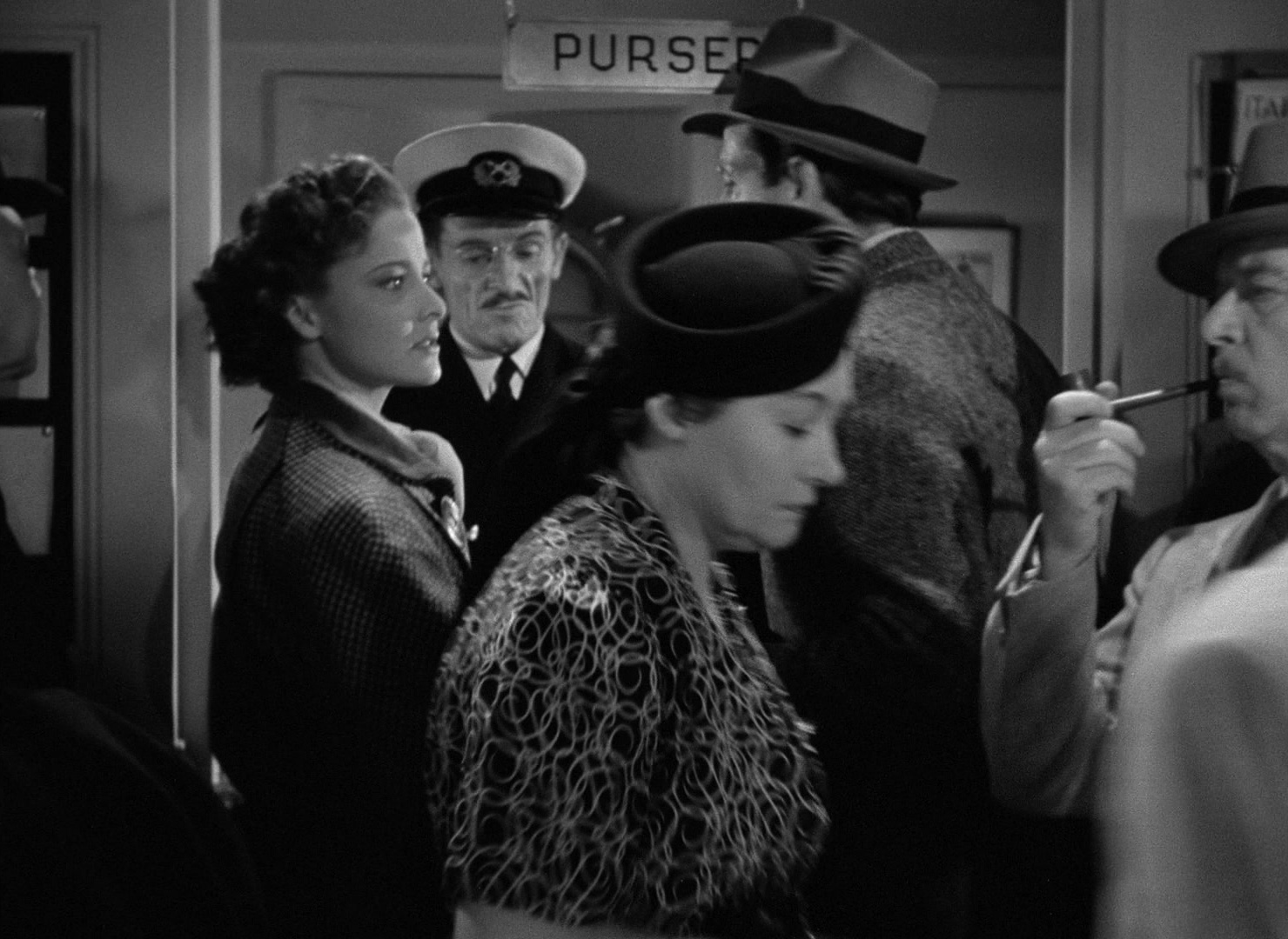 Foreign Correspondent (1940), wide, 1.37:1 — film still