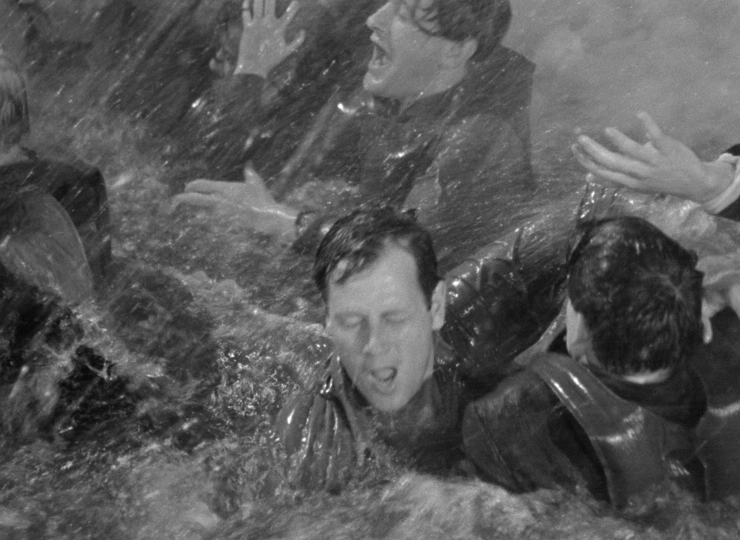 Foreign Correspondent (1940), wide, 1.37:1 — film still