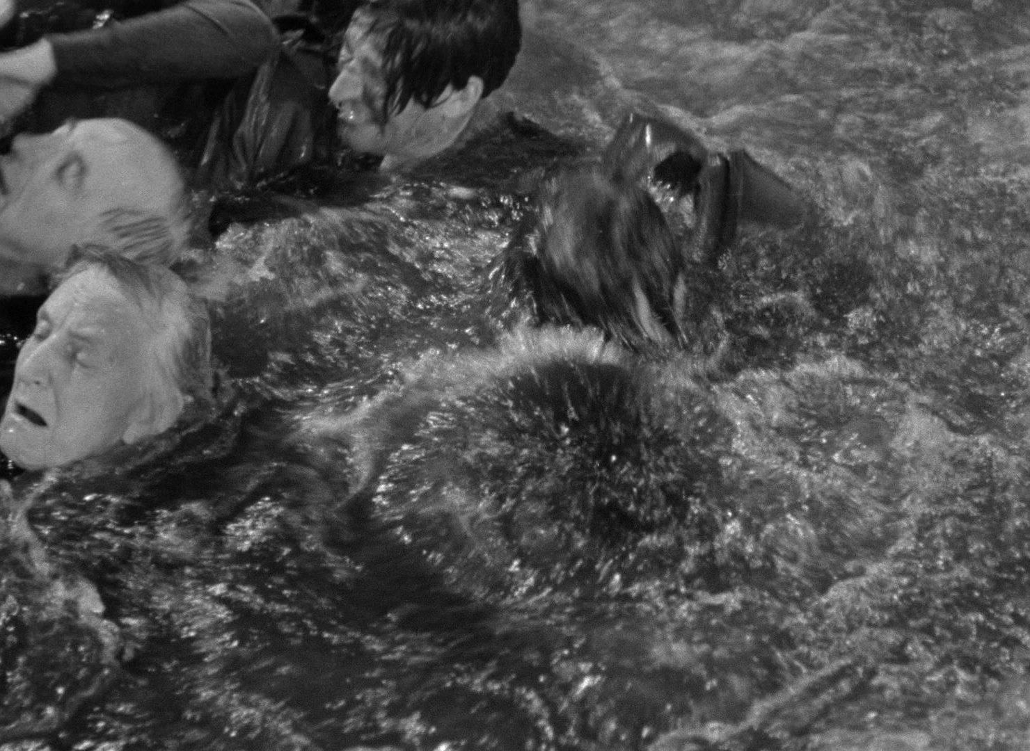 Foreign Correspondent (1940), wide, 1.37:1 — film still