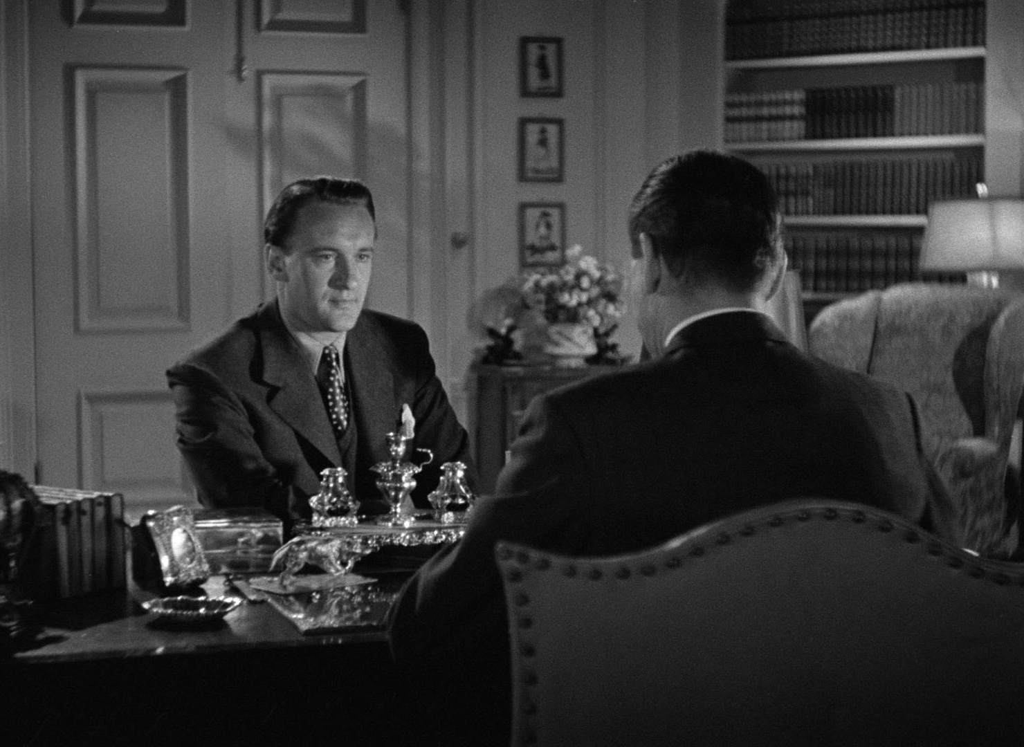 Foreign Correspondent (1940), wide, 1.37:1 — film still