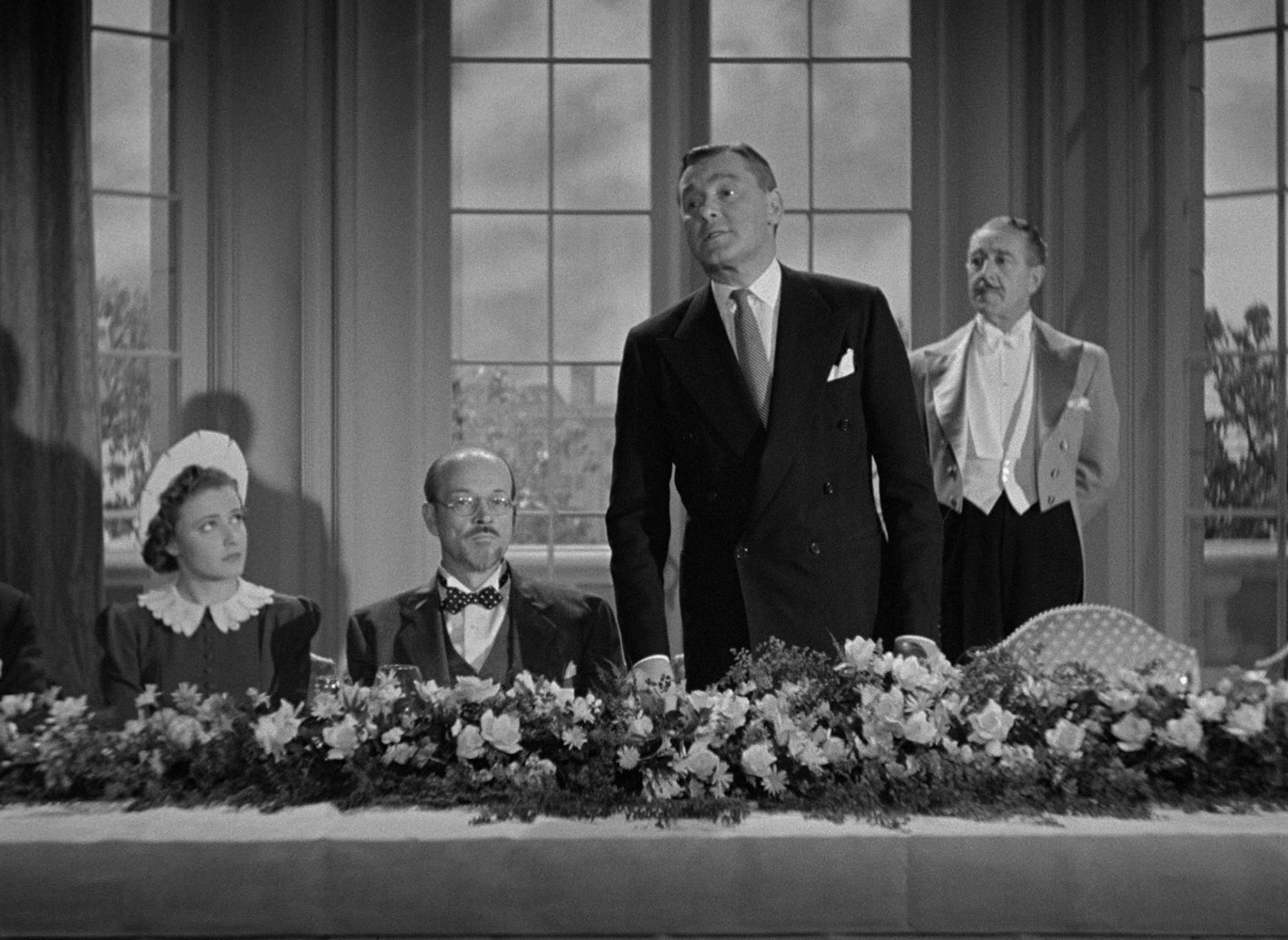 Foreign Correspondent (1940), wide, 1.37:1 — film still
