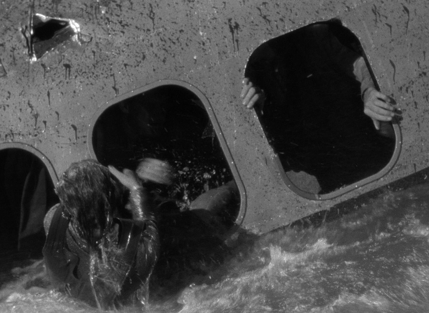 Foreign Correspondent (1940), wide, 1.37:1 — film still