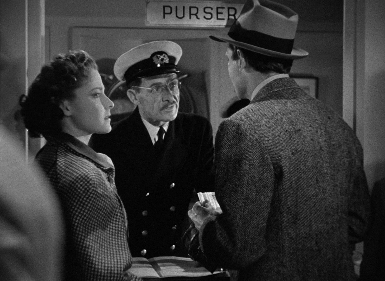 Foreign Correspondent (1940), wide, 1.37:1 — film still