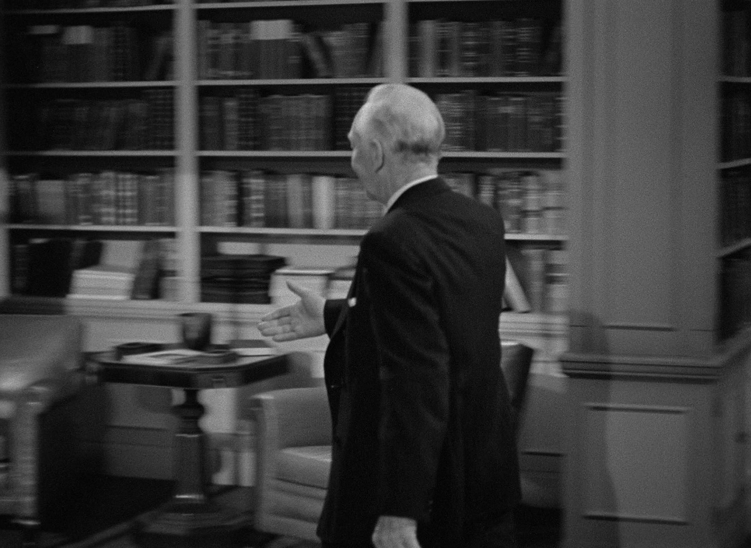 Foreign Correspondent (1940), unknown, 1.37:1 — film still