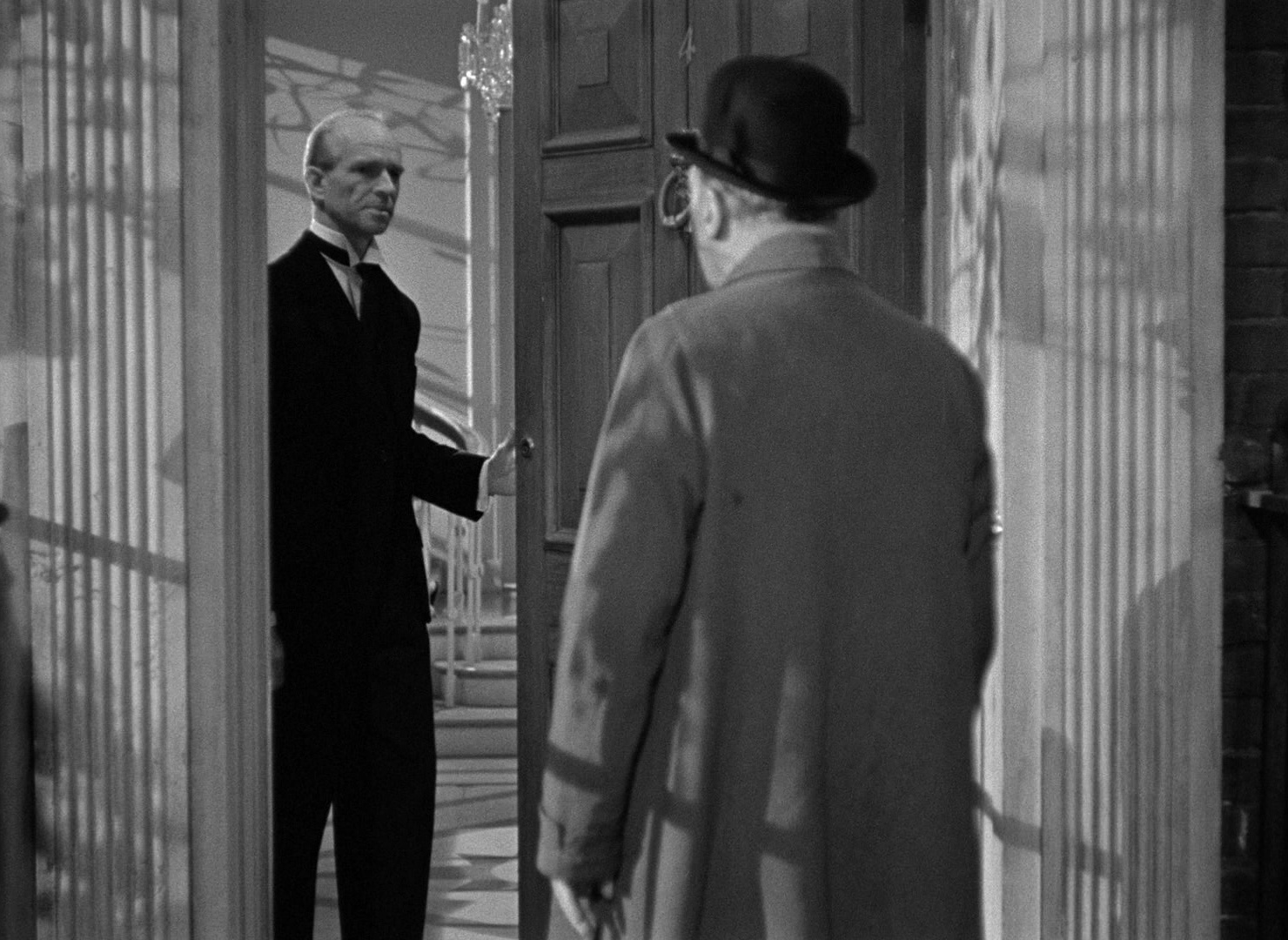 Foreign Correspondent (1940), wide, 1.37:1 — film still