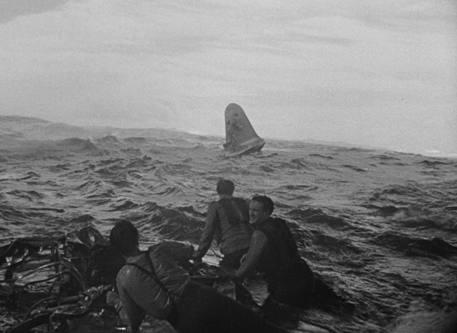 Foreign Correspondent (1940), wide, 1.37:1 — film still