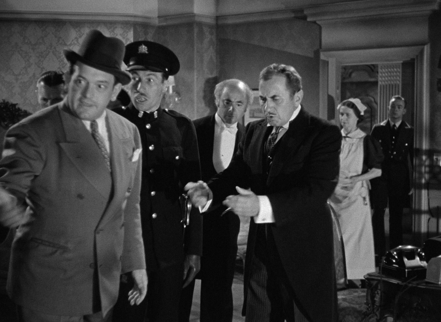 Foreign Correspondent (1940), wide, 1.37:1 — film still
