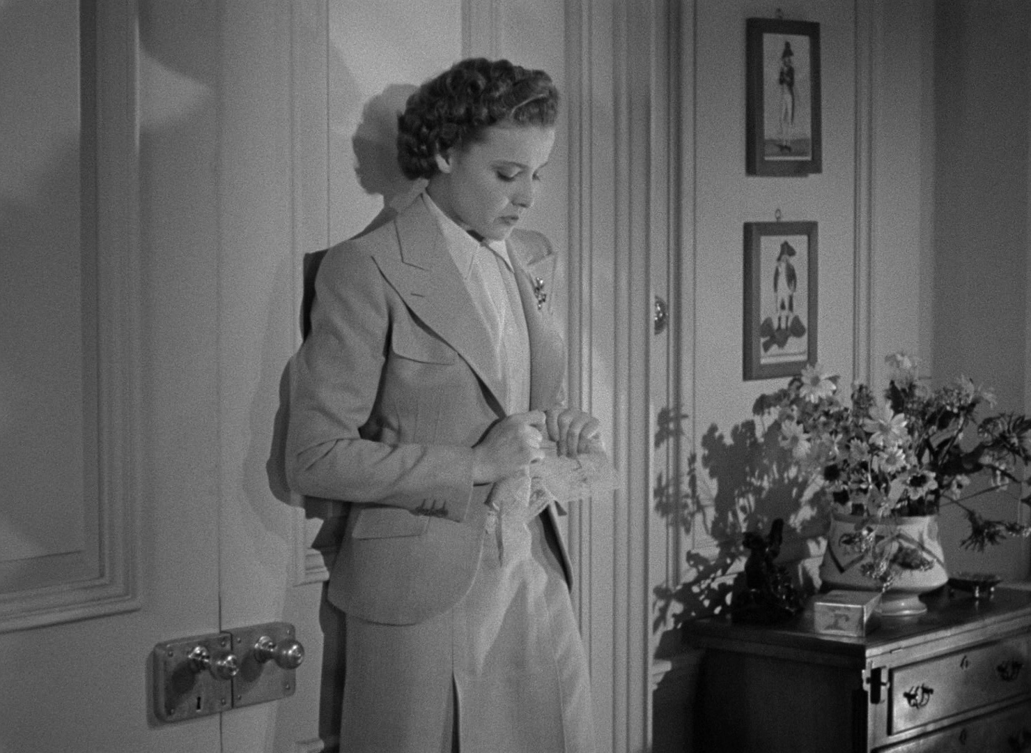 Foreign Correspondent (1940), wide, 1.37:1 — film still