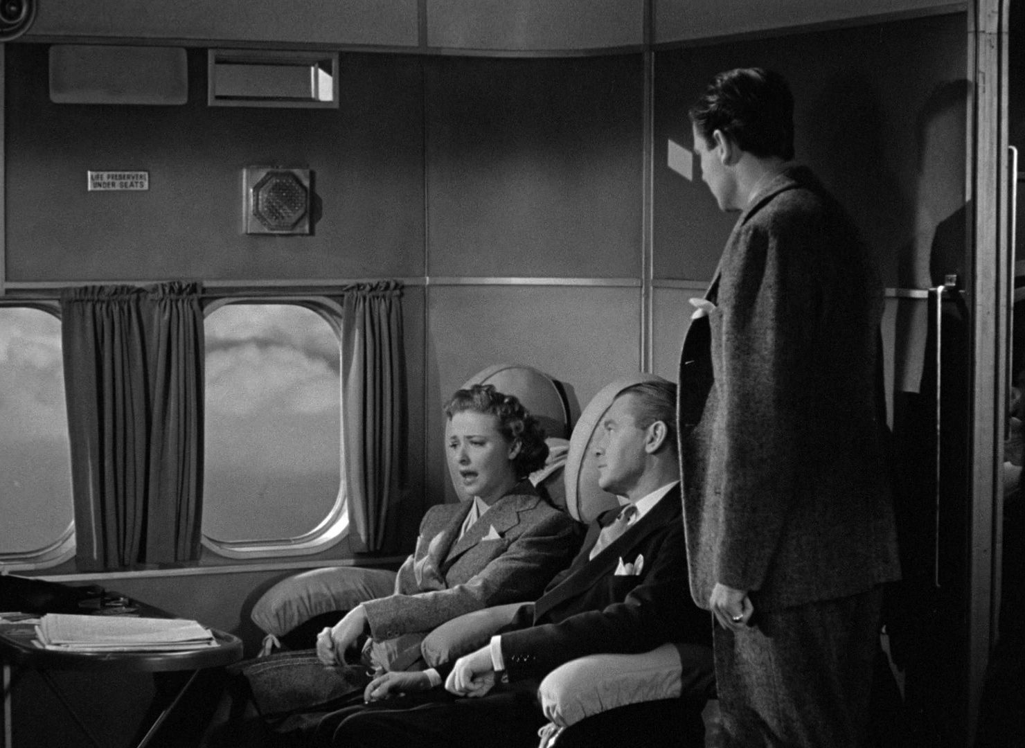 Foreign Correspondent (1940), wide, 1.37:1 — film still