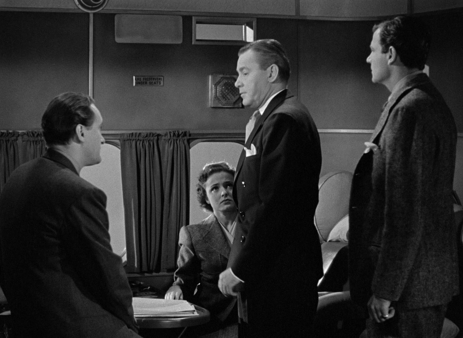 Foreign Correspondent (1940), wide, 1.37:1 — film still