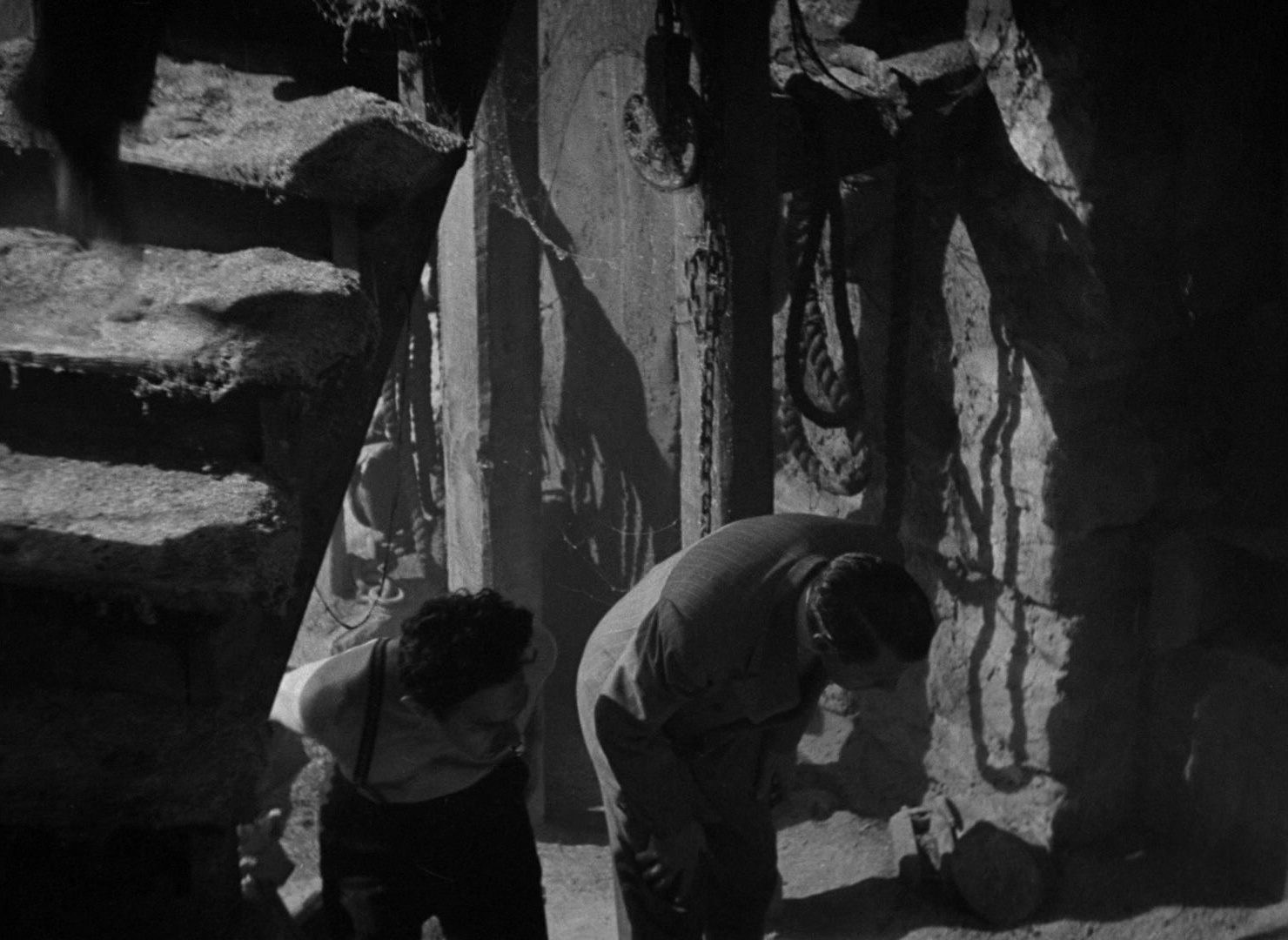 Foreign Correspondent (1940), wide, 1.37:1 — film still