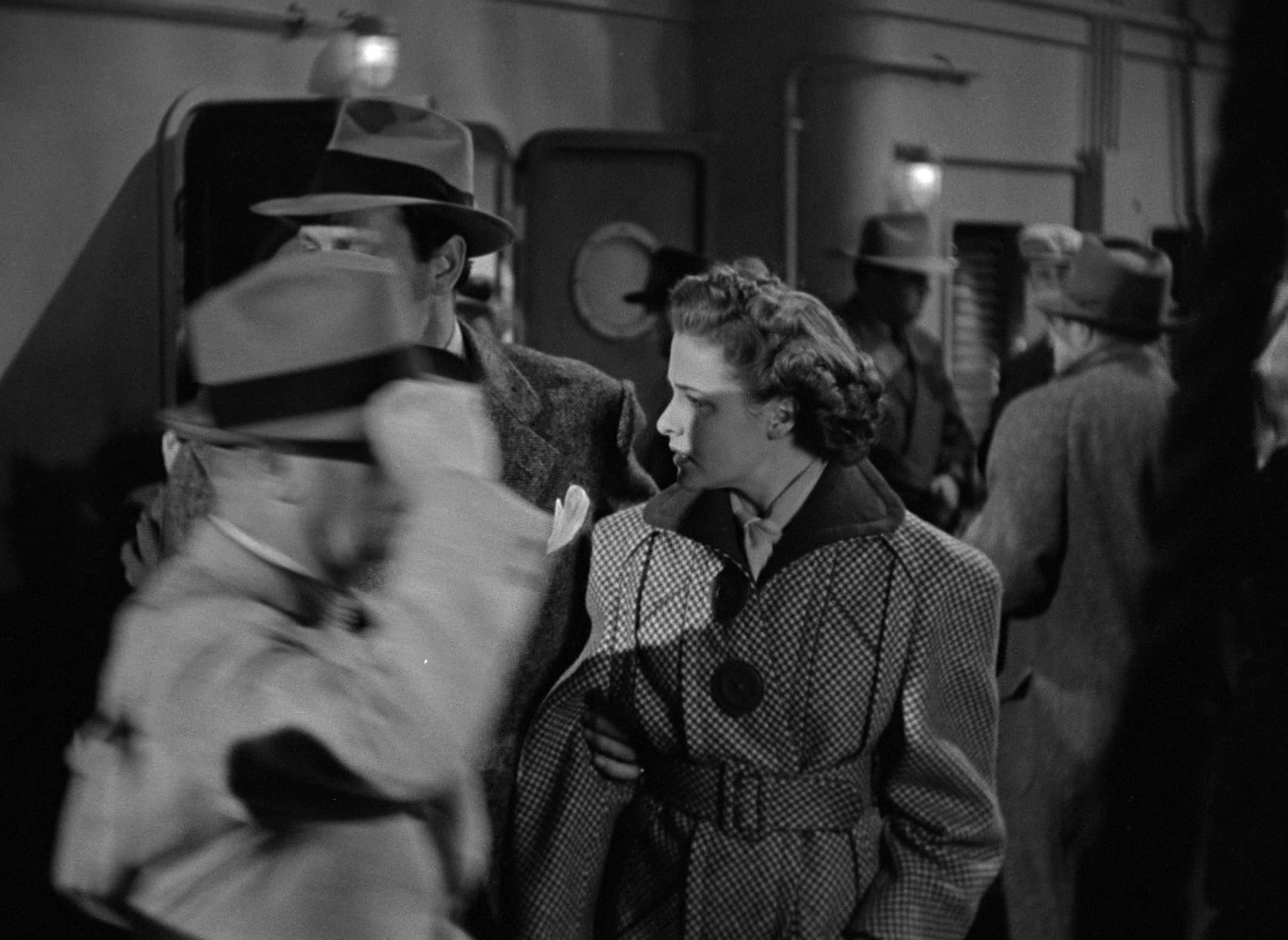 Foreign Correspondent (1940), wide, 1.37:1 — film still