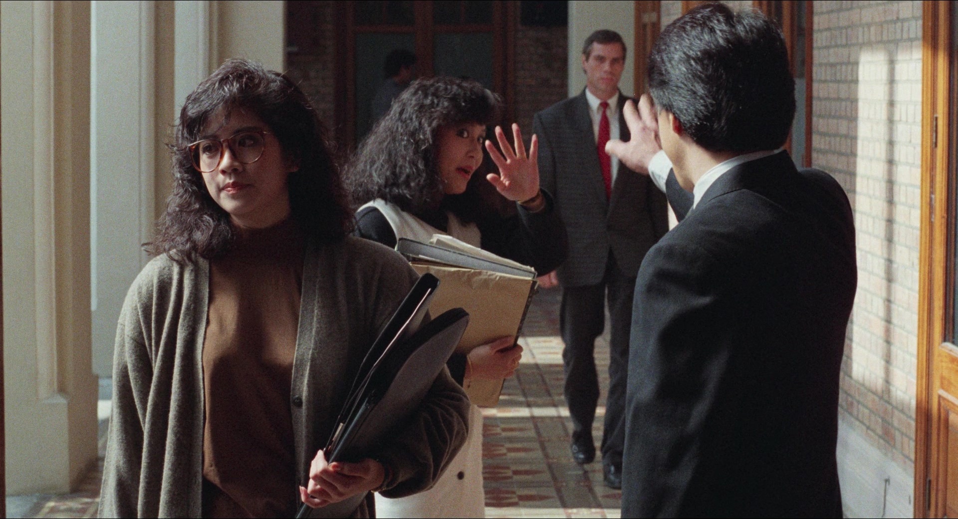 Fei lung mang jeung (1988), wide, 1.85:1 — film still