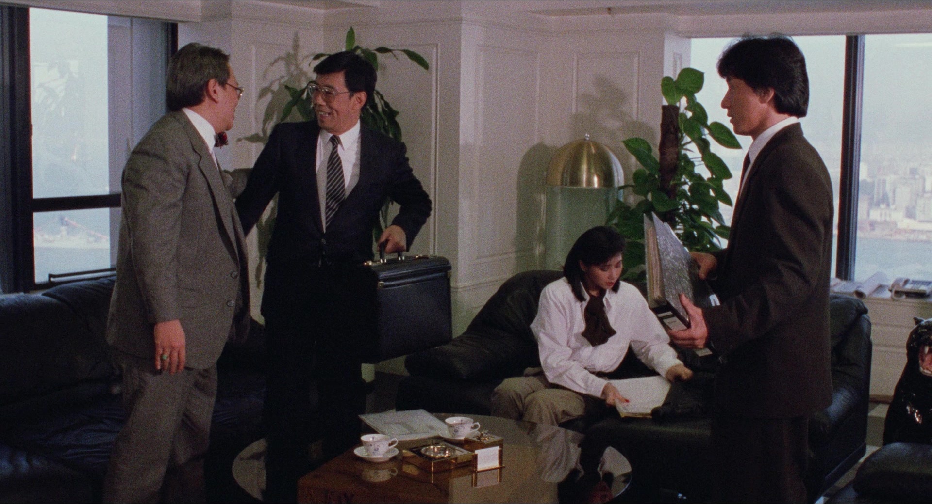Fei lung mang jeung (1988), wide, 1.85:1 — film still