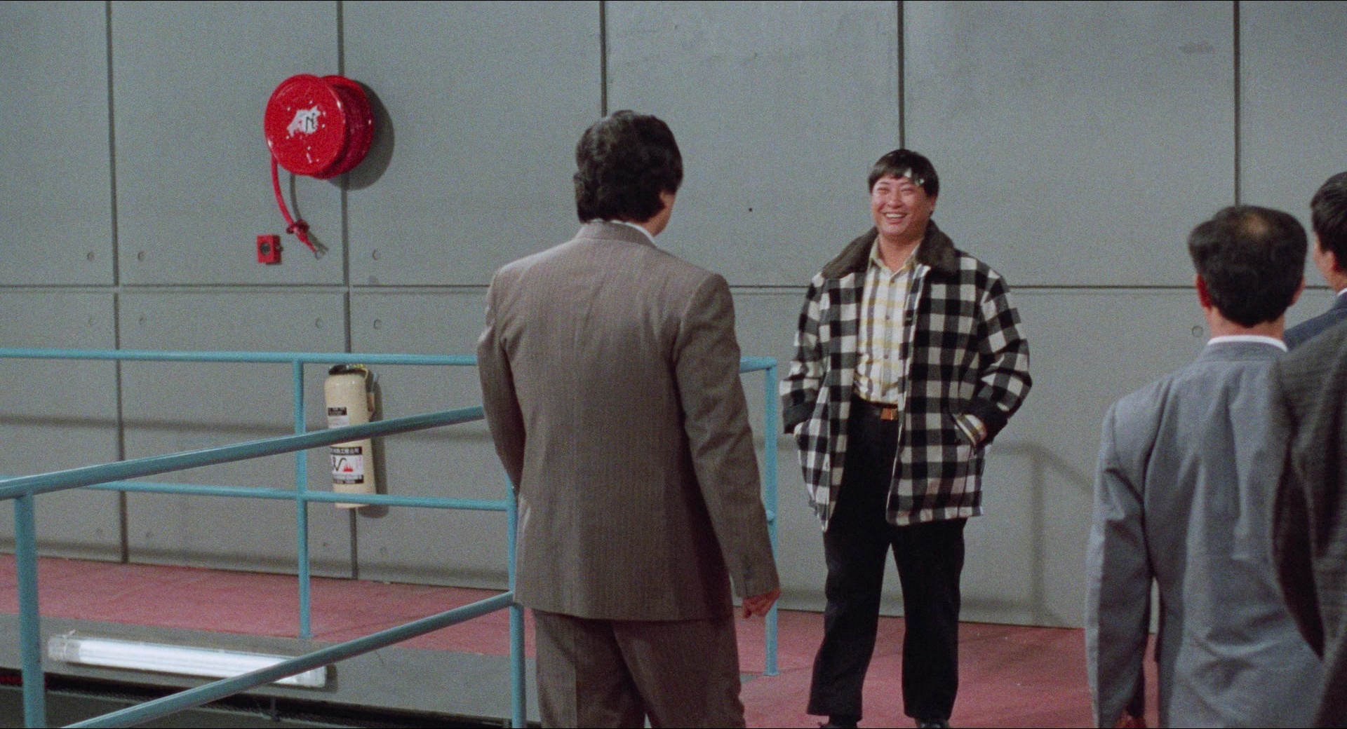 Fei lung mang jeung (1988), wide, 1.85:1 — film still