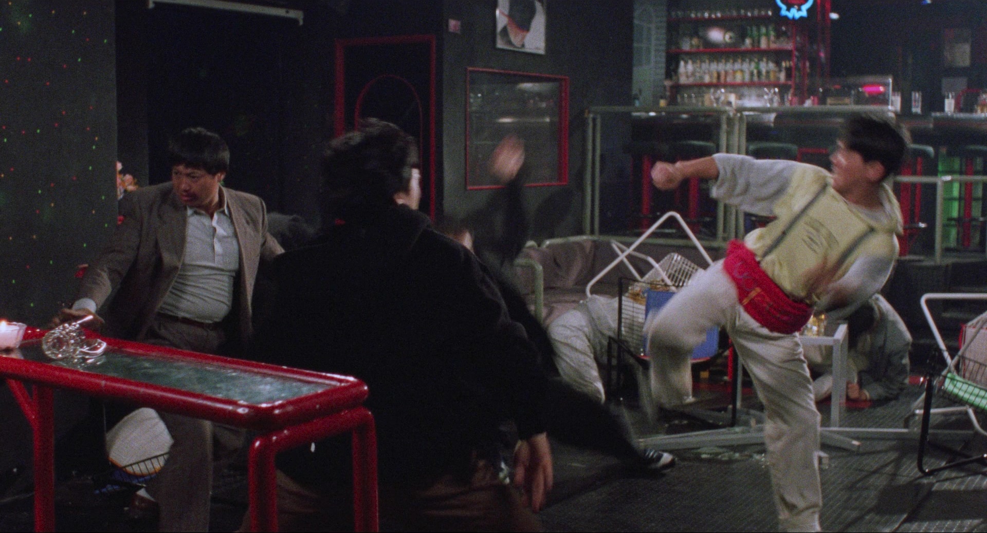 Fei lung mang jeung (1988), unknown, 1.85:1 — film still