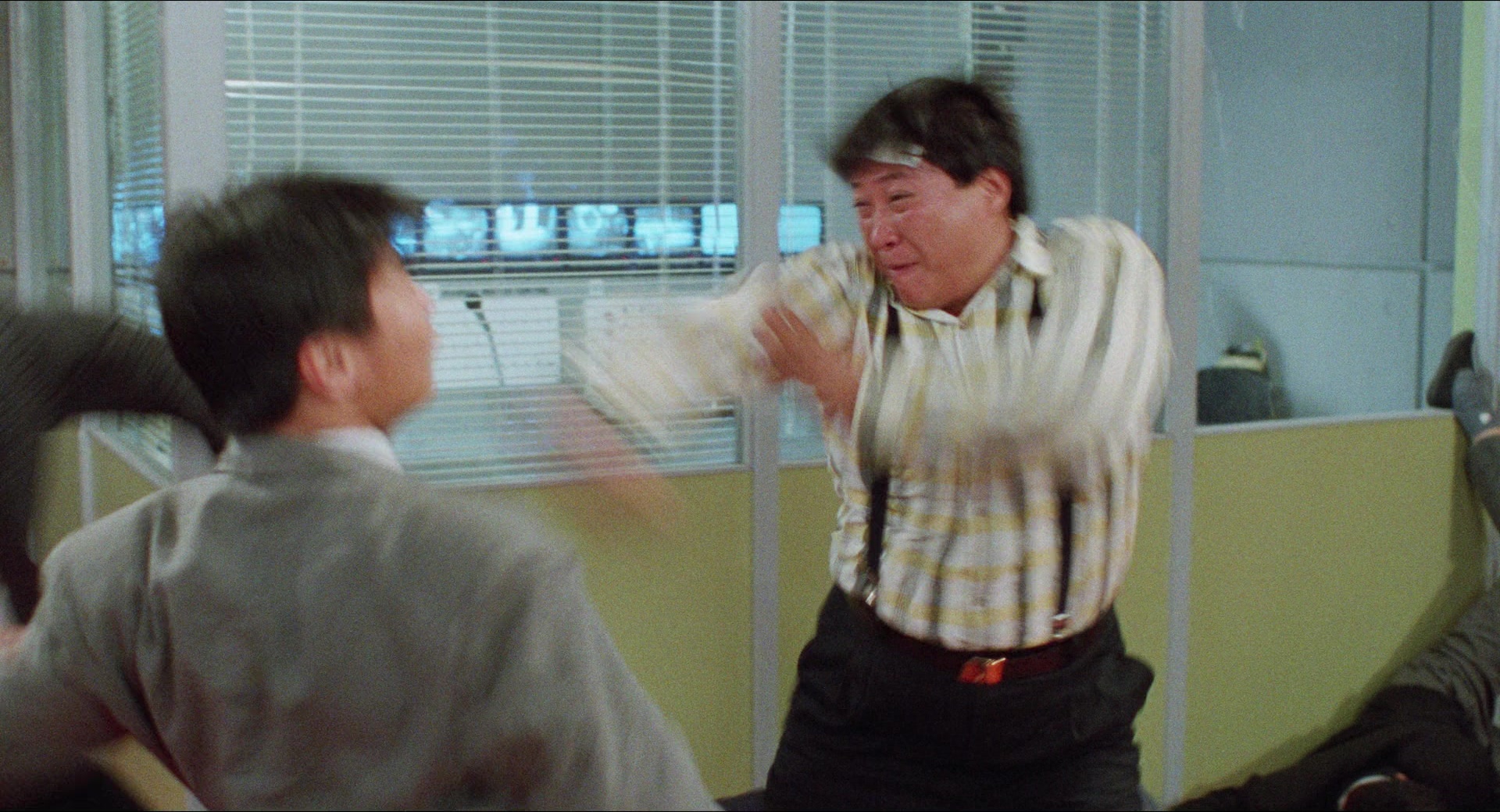 Fei lung mang jeung (1988), wide, 1.85:1 — film still