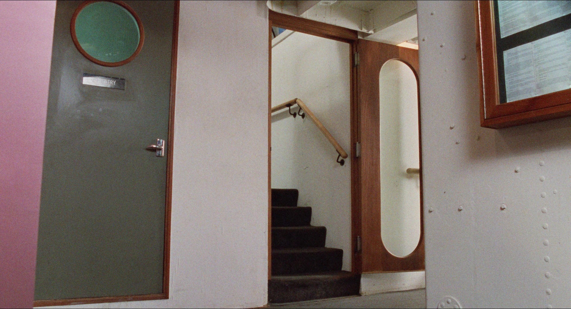 Fei lung mang jeung (1988), unknown, 1.85:1 — film still
