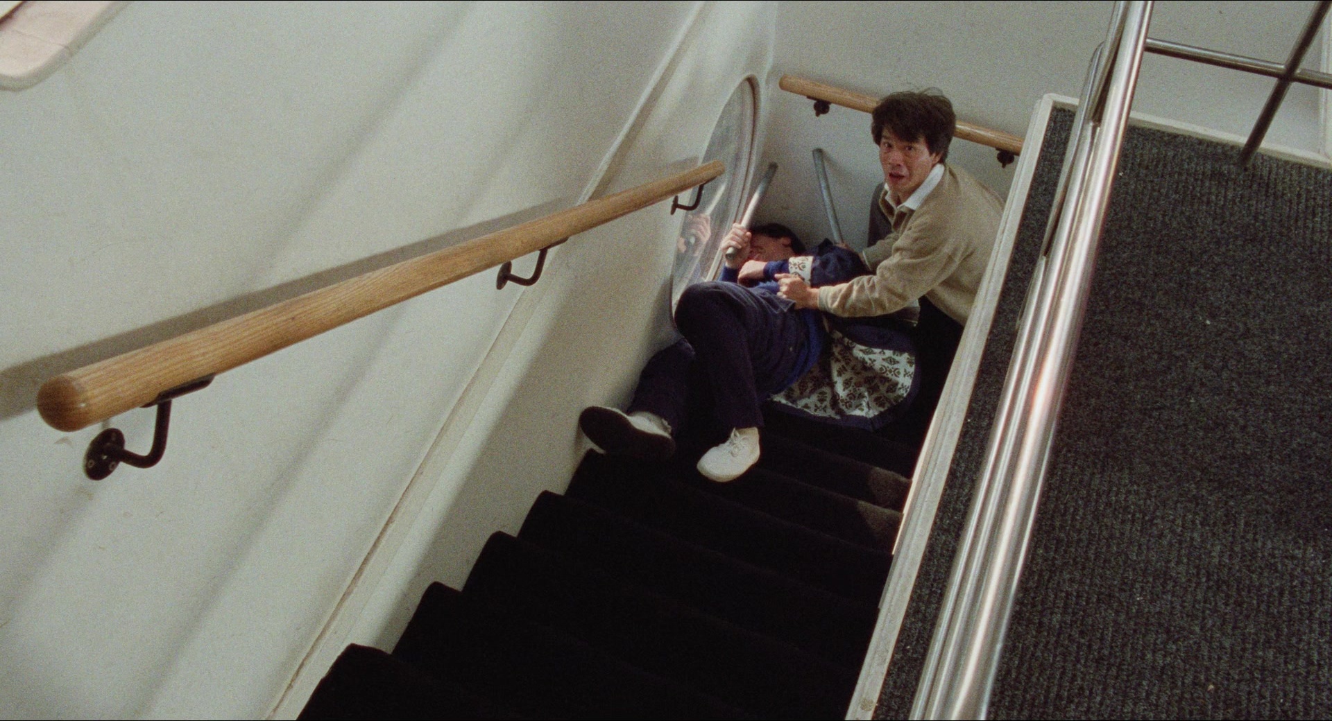 Fei lung mang jeung (1988), wide, 1.85:1 — film still